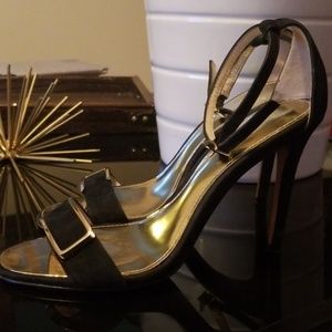 1 DAY SALE!! EUC AUTHENTIC COACH HEELS